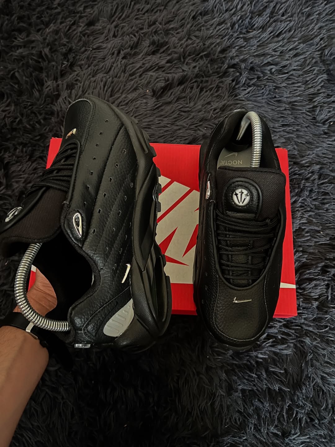 Nocta Hot Step Triple Black