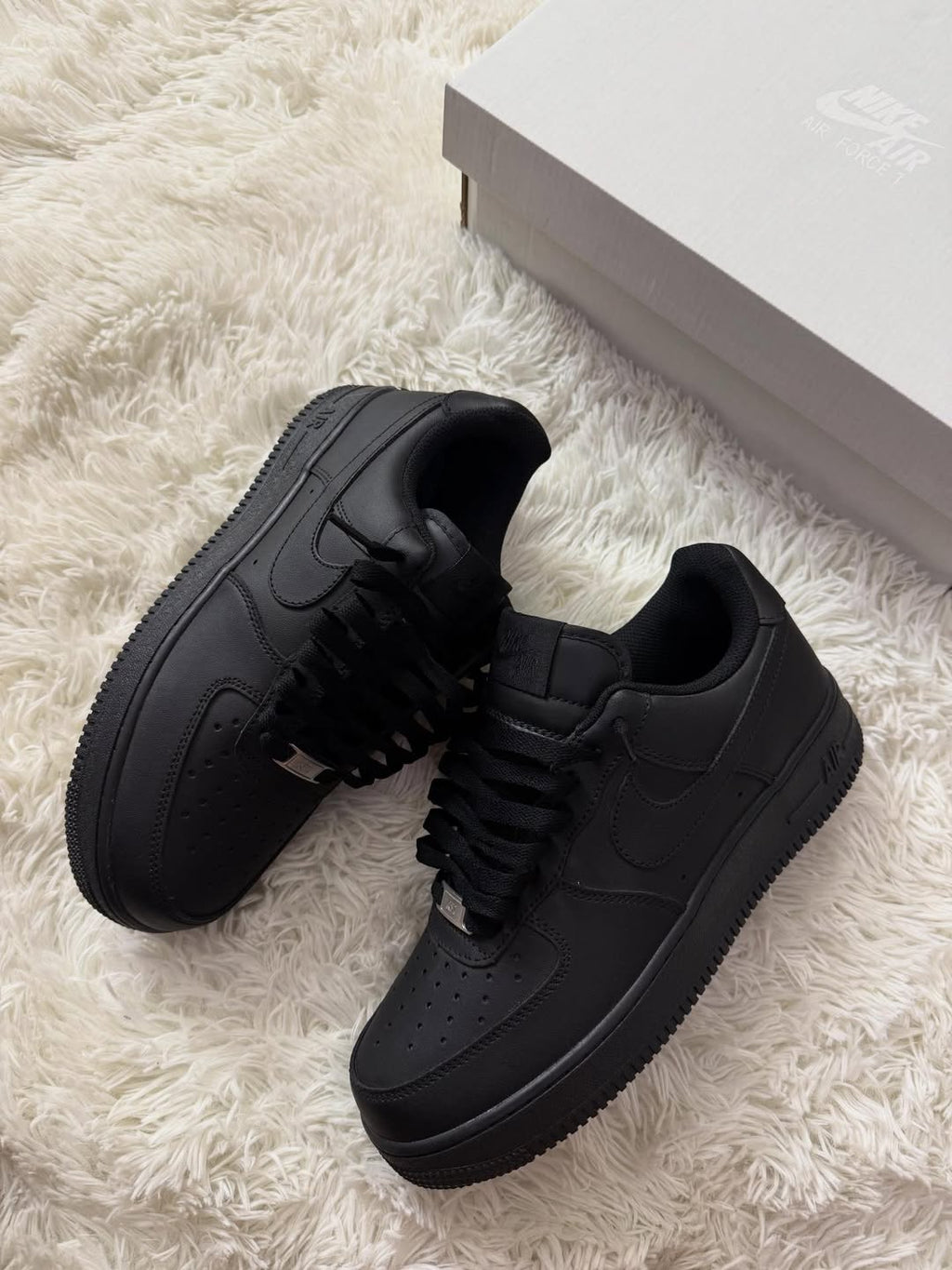 AF1 Triple Black