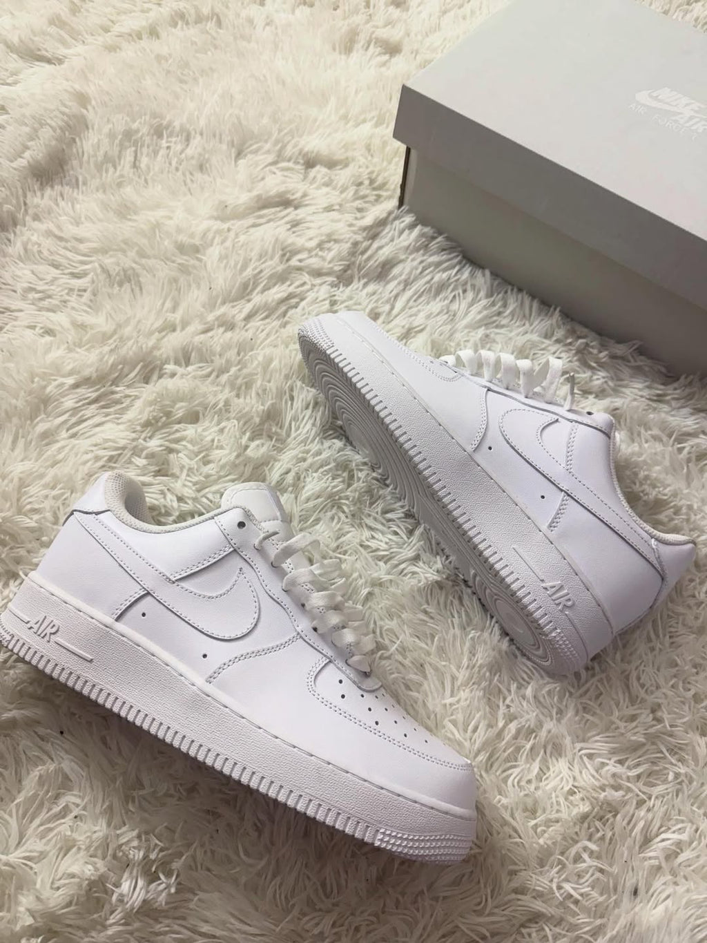 AF1 Triple Whithe