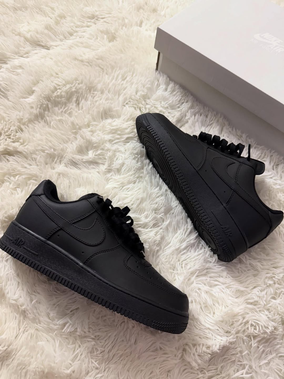 AF1 Triple Black