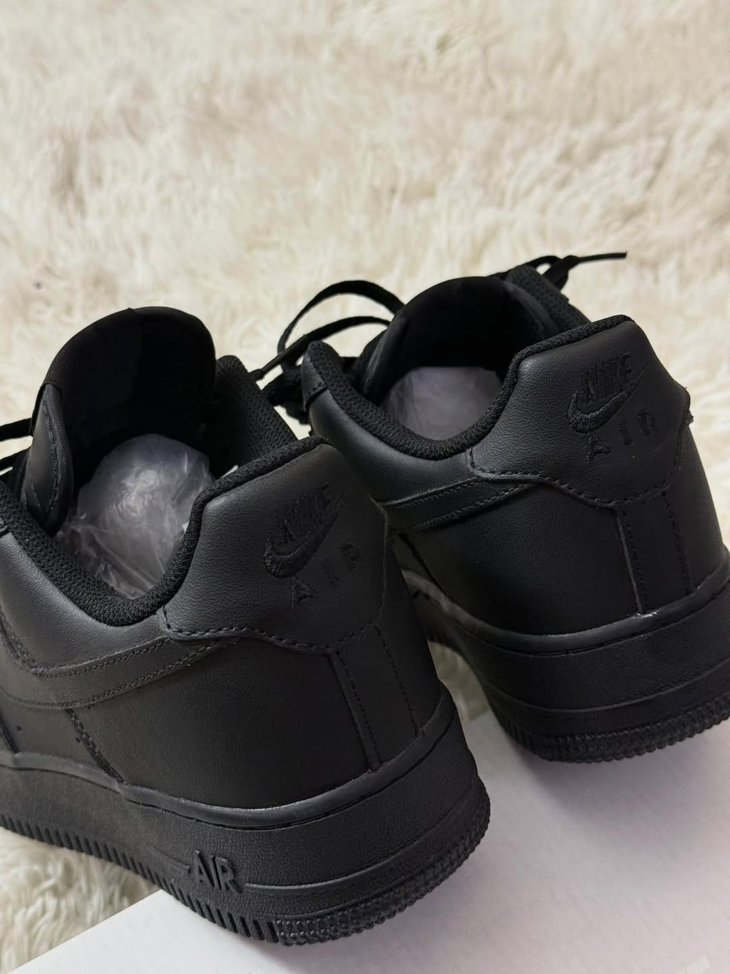 AF1 Triple Black